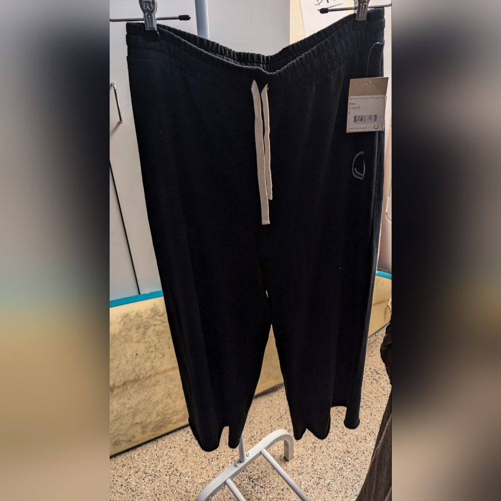 For days nwt black sweats